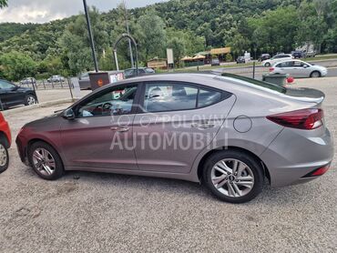 Hyundai Elantra 1.6L MPI Petrol, 12.500 €, 2020. Limuzina, Benzin | 1591 cm3, 41.000 km, 93kW (127 KS), Automatski / poluautomatski, 4/5 vrata, 5 sedišta, Beograd