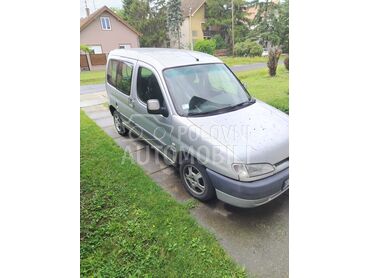 Peugeot Partner 2.0tdi, 650 €, 2002. Monovolumen (MiniVan), Dizel | 1998 cm3, 333.000 km, 60kW (82 KS), Manuelni 5 brzina, 4/5 vrata, 5 sedišta, Nova Pazova