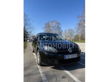 Volkswagen Golf 6, 5.800 €, 2010. Hečbek, Dizel | 1598 cm3, 277.000 km, 77kW (105 KS), Manuelni 5 brzina, 4/5 vrata, 5 sedišta, Zrenjanin