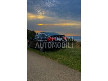 BMW 318, 5.499 €, 2011. Limuzina, Benzin | 1995 cm3, 182.000 km, 105kW (143 KS), Manuelni 6 brzina, 4/5 vrata, 5 sedišta, Sombor