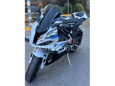 BMW BMW 1000 RR, 22.000 €, 2023. , 1000 cm3, 4.000 km, 147kW (200 KS), Sport / Super sport, Lazarevac