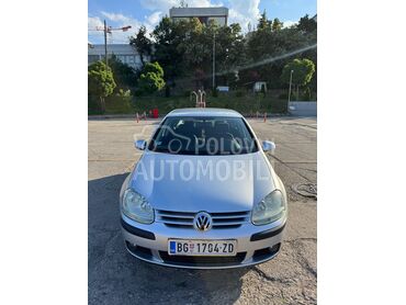 Volkswagen Golf 5 1.6 FSI (može zamena), 3.300 €, 2006. Hečbek, Benzin | 1598 cm3, 215.000 km, 85kW (116 KS), Manuelni 6 brzina, 4/5 vrata, 5 sedišta, Beograd