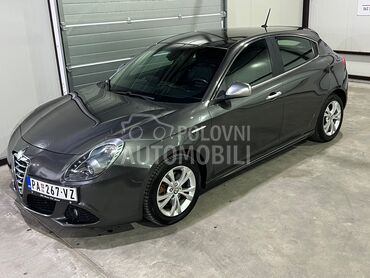 Alfa Romeo Giulietta, 7.150 €, 2012. Hečbek, Benzin | 1368 cm3, 147.355 km, 125kW (170 KS), Automatski / poluautomatski, 4/5 vrata, 5 sedišta, Pančevo