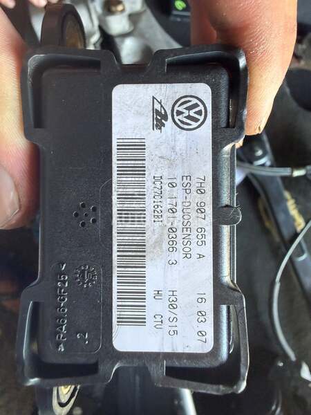 senzor ubrzanja za Audi TT od 2007. do 2013. god. - 7H0 907 655A