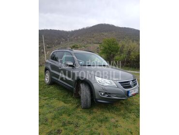 Volkswagen Tiguan 2.0 tdi (može zamena), 6.999 €, 2008. Džip/SUV, Dizel | 1968 cm3, 309.000 km, 103kW (140 KS), Manuelni 6 brzina, 4/5 vrata, 5 sedišta, Kraljevo