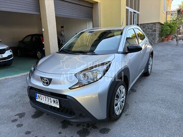 Toyota Aygo X, 14.200 €, 2024. Hečbek, Benzin | 999 cm3, 14.750 km, 53kW (72 KS), Manuelni 6 brzina, 4/5 vrata, 4 sedišta, Novi Sad