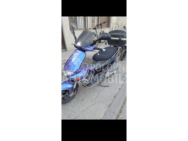 Gilera Runner (može zamena), 2.500 €, 1998. , 125 cm3, 33.000 km, 10kW (14 KS), Scooter, Novi Pazar