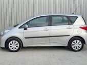 Toyota Verso-S 1.3 VVT-i (može zamena)
