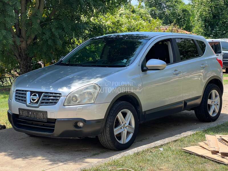Nissan Qashqai 2009 2.0 dci - kompletan auto u delovima