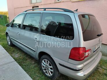 Volkswagen Sharan 2.0 tdi, 4.450 €, 2008. Monovolumen (MiniVan), Dizel | 1968 cm3, 320.000 km, 103kW (140 KS), Manuelni 6 brzina, 4/5 vrata, 7 sedišta, Inđija