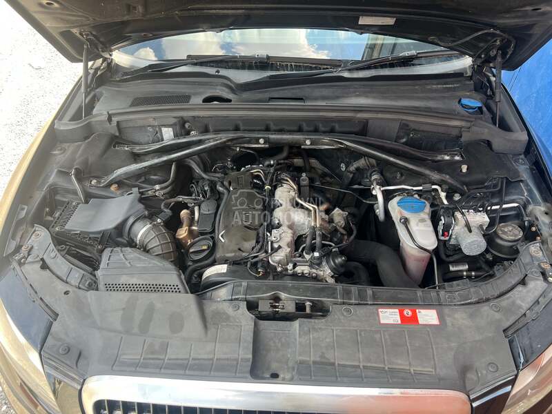 kompletan auto motor CAHA125kw za Audi Q5
