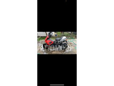 Gilera Runner (može zamena), 1.499 €, 2004. , 180 cm3, 33.000 km, 15kW (20 KS), Scooter, Kraljevo