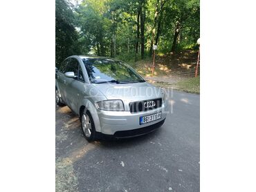Audi A2, 1.800 €, 2001. Hečbek, Benzin | 1390 cm3, 195.000 km, 55kW (75 KS), Manuelni 5 brzina, 4/5 vrata, 4 sedišta, Mladenovac