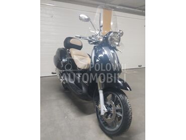 Piaggio Bevrely 500 Cruzer, 2.850 €, 2007. , 493 cm3, 33.810 km, 29kW (39 KS), Scooter, Petrovaradin