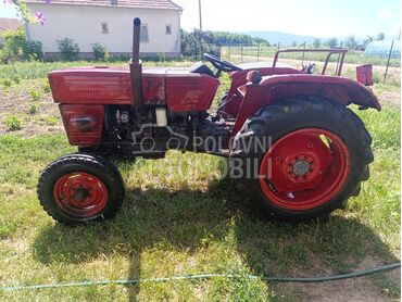 Universal 445, 3.999 €, 1984. , Standardni traktori, 33kW (45 KS), Vukašinovac