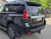 Toyota Land Cruiser premium