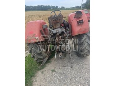 Zetor 4511 (može zamena), 1.500 €, 1974. , Standardni traktori, 45kW (61 KS), 2x2, Ratarstvo, Štitar