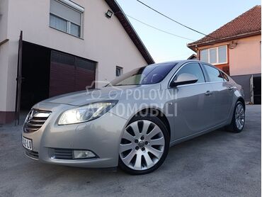 Opel Insignia 2.0 BiTurbo (može zamena), 5.700 €, 2012. Hečbek, Dizel | 1956 cm3, 385.000 km, 143kW (194 KS), Manuelni 6 brzina, 4/5 vrata, 5 sedišta, Aranđelovac