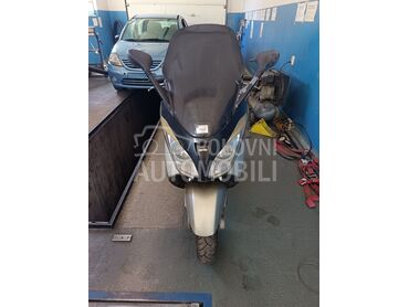 Aprilia atlantic (može zamena), 550 €, 2003. , 200 cm3, 25.863 km, 15kW (20 KS), Scooter, Velika Plana
