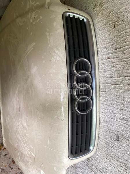 Maska restyling za Audi A4 od 1999. do 2001. god.