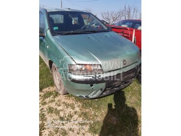 Fiat Punto, 200 €, 2002. Hečbek, Dizel | 1910 cm3, 323.235 km, 59kW (80 KS), Manuelni 5 brzina, 2/3 vrata, 5 sedišta, Ub