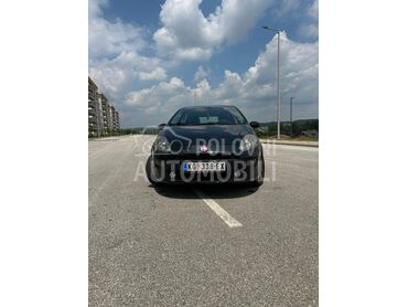 Fiat Grande Punto, 5.600 €, 2014. Hečbek, Benzin + Gas (TNG) | 1246 cm3, 202.565 km, 51kW (69 KS), Manuelni 5 brzina, 4/5 vrata, 5 sedišta, Kragujevac