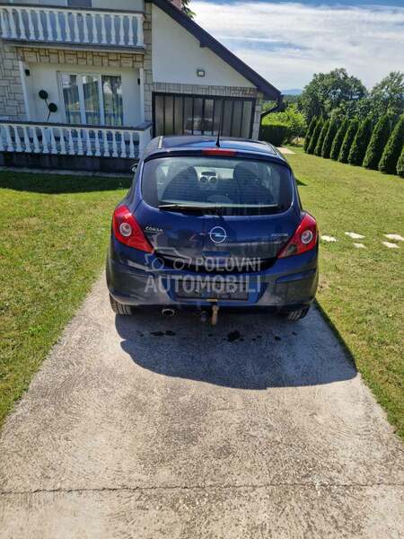 Gepek vrata za Opel Corsa D od 2006. do 2011. god.