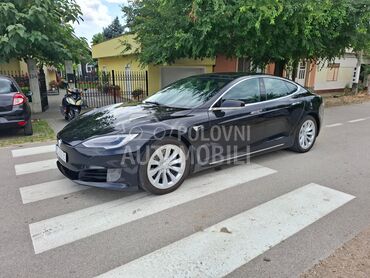 Tesla Model S 75D, 21.500 €, 2017. Limuzina, Električni pogon, 142.717 km, 386kW (525 KS), Automatski / poluautomatski, 4/5 vrata, 5 sedišta, Bela Crkva