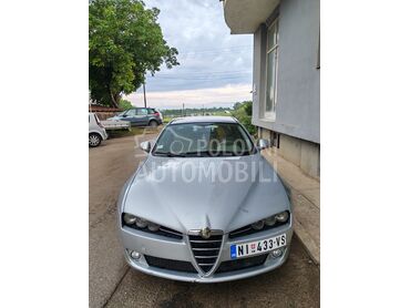 Alfa Romeo 159 (može zamena), 2.200 €, 2007. Limuzina, Dizel | 1910 cm3, 418.000 km, 110kW (150 KS), Manuelni 6 brzina, 4/5 vrata, 5 sedišta, Niš
