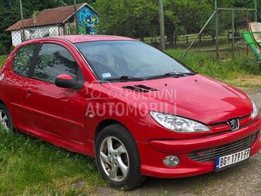 Peugeot 206 XS, 420 €, 2004. Hečbek, Benzin | 2000 cm3, 250.000 km, 100kW (136 KS), Manuelni 5 brzina, 4/5 vrata, 5 sedišta, Beograd