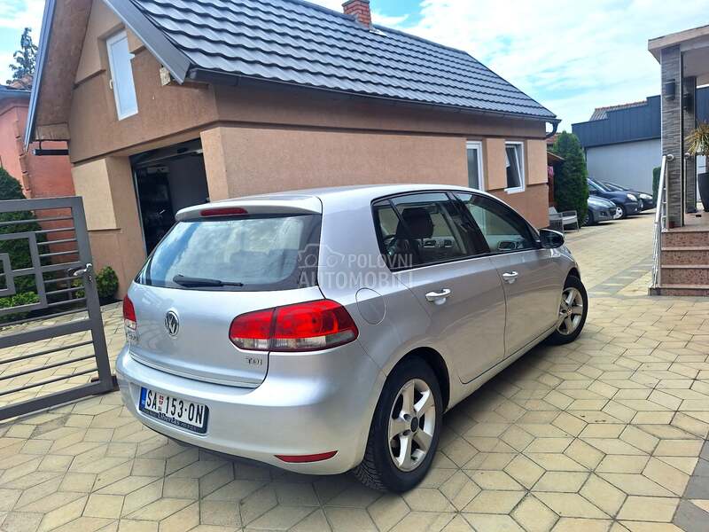 Volkswagen Golf 2009 photo 5