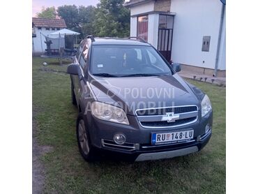 Chevrolet Captiva, 4.800 €, 2013. Džip/SUV, Dizel | 2231 cm3, 250.000 km, 120kW (163 KS), Manuelni 6 brzina, 4/5 vrata, 5 sedišta, Batajnica