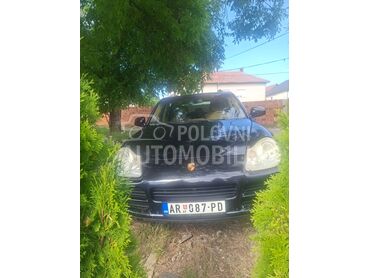Porsche Cayenne, 6.700 €, 2005. Džip/SUV, Benzin | 4500 cm3, 226.804 km, 250kW (340 KS), Automatski / poluautomatski, 4/5 vrata, 5 sedišta, Aranđelovac