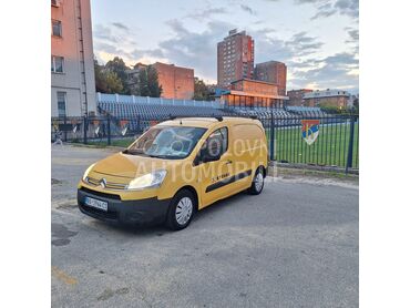 Citroen Berlingo 1.6hdi, 5.499 €, 2015. , 250.893 km, Van, Dizel, 1560 cm3, Automatski menjač, Zvezdara