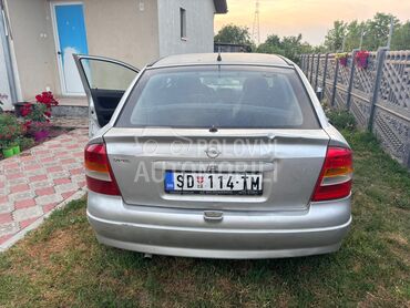 Opel Astra G, 800 €, 2002. Kupe, Benzin + Gas (TNG) | 1400 cm3, 250.000 km, 55kW (75 KS), Manuelni 5 brzina, 4/5 vrata, 5 sedišta, Smederevo