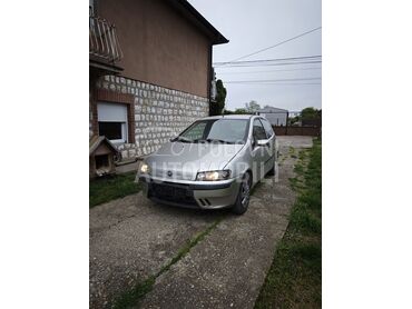 Fiat Punto, 500 €, 2003. Kupe, Benzin | 1242 cm3, 275.000 km, 44kW (60 KS), Manuelni 5 brzina, 2/3 vrata, 5 sedišta, Kostolac