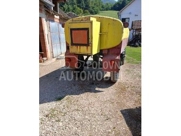 Adut cisterna (može zamena), 1.300 €, 2000. , Priključni utovarivači, Voćarstvo, Ljubovija