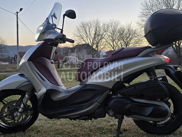 Piaggio Bevely 350st, 2.800 €, 2014. , 330 cm3, 41.950 km, 24kW (33 KS), Scooter, Kraljevo