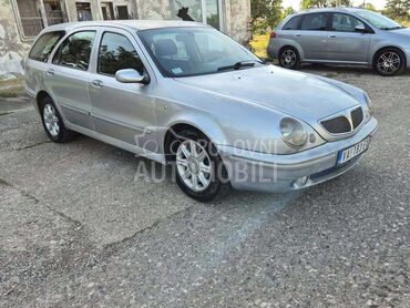 Lancia Lybra 1.9 jtd, 799 €, 2001. Karavan, Dizel | 1910 cm3, 305.000 km, 85kW (116 KS), Manuelni 5 brzina, 4/5 vrata, 5 sedišta, Provo