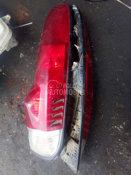 Stop lampe za Daihatsu Terios od 2001. do 2005. god.