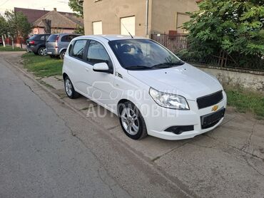 Chevrolet Aveo 1.2 B, 2.699 €, 2010. Hečbek, Benzin | 1206 cm3, 18.800 km, 62kW (84 KS), Manuelni 5 brzina, 4/5 vrata, 5 sedišta, Zrenjanin