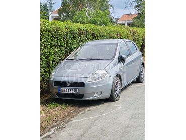 Fiat Grande Punto, 2.350 €, 2007. Hečbek, Benzin | 1368 cm3, 214.582 km, 57kW (77 KS), Manuelni 5 brzina, 4/5 vrata, 5 sedišta, Ripanj