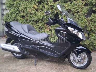 Suzuki BURGMAN 400, 2.690 €, 2010. , 400 cm3, 30.000 km, 25kW (34 KS), Scooter, Subotica