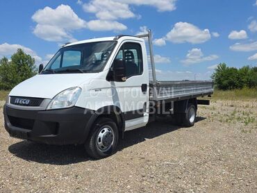 Iveco 35 B kat, 10.490 €, 2010. , 100.000 km, Putar, Dizel, 3000 cm3, Manuelni menjač, Novi Sad