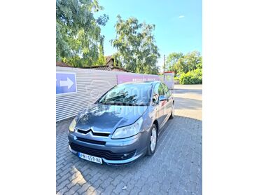 Citroen C4 1,6I 16V 3P, 2.550 €, 2005. Hečbek, Benzin | 1587 cm3, 215.000 km, 80kW (109 KS), Manuelni 5 brzina, 2/3 vrata, 5 sedišta, Paraćin