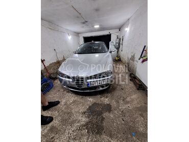 Alfa Romeo 156, 1.000 €, 2004. Limuzina, Dizel | 1910 cm3, 123.456 km, 85kW (116 KS), Manuelni 5 brzina, 4/5 vrata, 5 sedišta, Mladenovac