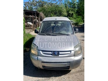 Peugeot Partner, 580 €, 2006. Monovolumen (MiniVan), Dizel | 1868 cm3, 123.456 km, 66kW (90 KS), Manuelni 5 brzina, 4/5 vrata, 5 sedišta, Beograd