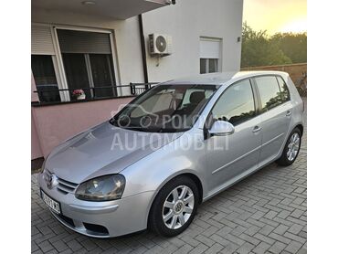 Volkswagen Golf 5 2.0, 2.900 €, 2005. Limuzina, Dizel | 1998 cm3, 300.000 km, 103kW (140 KS), Manuelni 6 brzina, 4/5 vrata, 5 sedišta, Vrbas