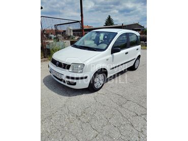 Fiat Panda 1.2-8v, 2.650 €, 2006. Hečbek, Benzin | 1108 cm3, 210.400 km, 40kW (54 KS), Manuelni 5 brzina, 4/5 vrata, 4 sedišta, Valjevo