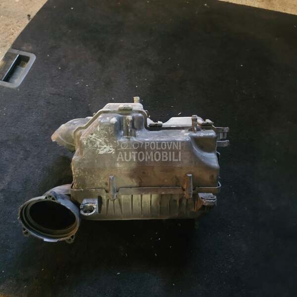 Kuciste filtera vazduha za Peugeot 407 od 2004. do 2008. god.
